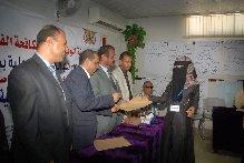 امير يختتم الدورة الخاصة بدور الإعلام في تعزيز النزاهة والشفافية في مكافحة الفساد بتعز