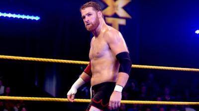 ماذا قال المصارع السوري لجمهور الـWWE بالعربية