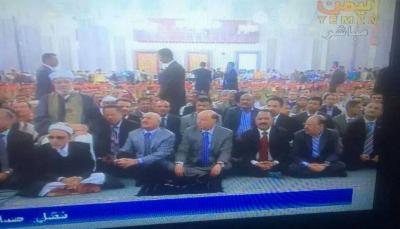 خمسة اهداف وراء جمع هادي للفرقاء في مسجد الصالح ..وكيف اثبت هادي أنه راقص بارع على رؤوس الثعابين