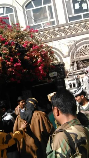 شاهد بالصور.. القبض على منتحل صفة الطبيب محمد عبدالسلام الضمين