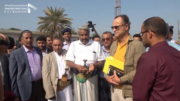 الحوثيون يشنون هجوماً على رئيس لجنة المراقبين المكلف من الأمم المتحدة باتريك كاميرت.. وهذا حدث !