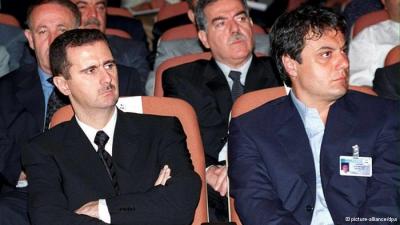 كلينتون تطالب الأسد بالتفاوض على مخرج ومناف طلاس أحد المقربين الى الأسد يعلن انشقاقه رسميا