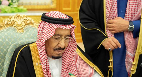بعد توجيهات الملك سلمان... السعودية تبدأ بتنفيذ قرار بحق المغتربين اليمنيين