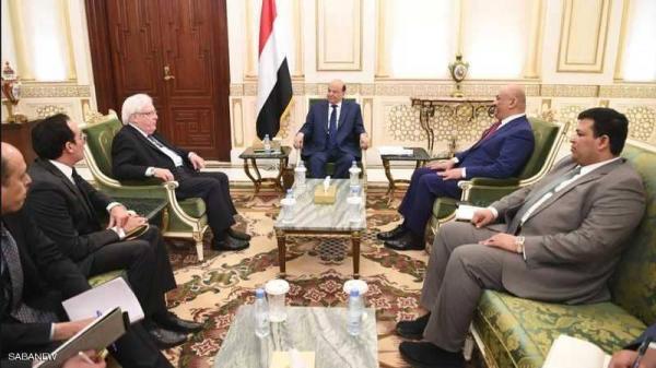 اليماني يكشف ما دار بين هادي وغريفيث بشأن اتفاق ستوكهولم .