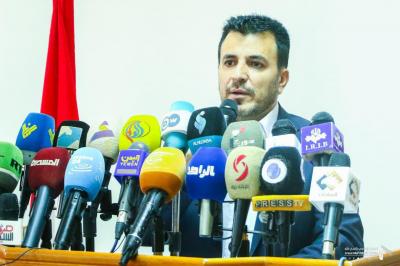 وزير الصحة بصنعاء يصدر قرار جديد بشأن الطب البديل