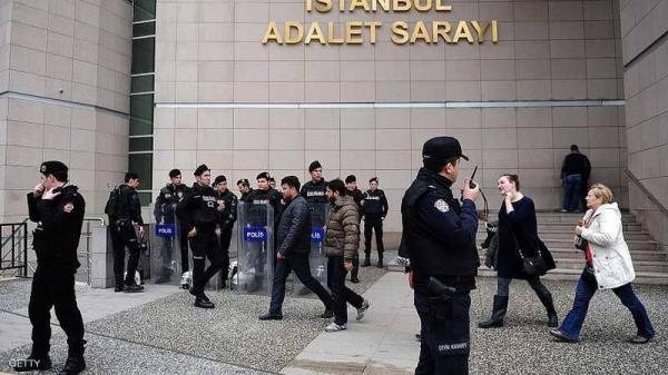 تسليط ضوء على الدعارة بتركيا.. والسلطات تحقق بحادث المتحولين جنسيا