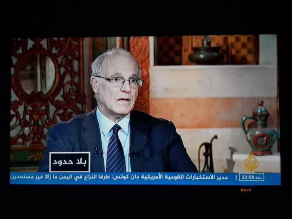 السفير البريطاني يوجه صفعة للانتقالي الجنوبي: هذا هو موقفنا من الوحدة اليمنية واخبرنا عيدروس الزبيدي بذلك