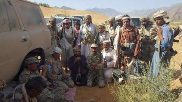 في صفعة للحوثيين.. قيادات عسكرية كبيرة تنشق عن الحوثيين وتعلن تأييدها للشرعية 