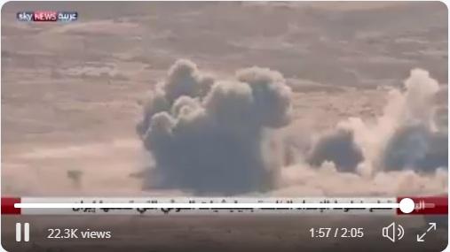 مشهد غير محذوف.. الصحفي محمد العرب ينشر تقريراً من منطقة الرزامات بصعدة.. لحظة استهدافهم من قبل الحوثي(فيديو)