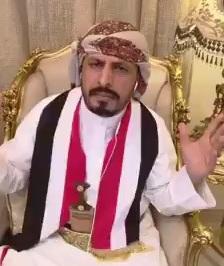 شاهد بالفيديو.. لماذا يبكي شقيق توكل كرمان .. وماذا يقول عن صالح