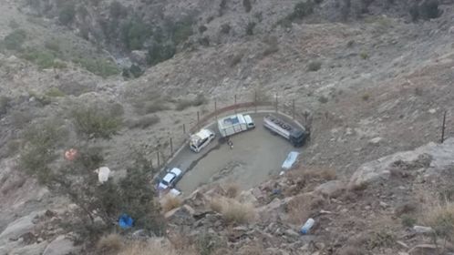 إغلاق طريق هيجة العبد المنفذ الوحيد لمدينة تعز مع عدن