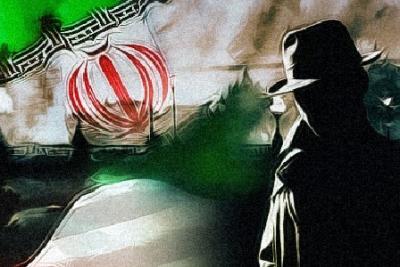 جند عملاء يمنيين وبعثهم للتدريب في إيران مصدر أمني يؤكد بأن زعيم خلية التجسس الإيرانية «أبو نزار» مهندس عراقي الجنسية ويعمل في شركة نفطية