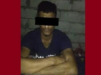 مسلح يطلق النار على مصلين في المسجد بلحج