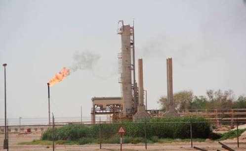 مأرب .. مسلحون قبليون يخطفون تسعة من موظفي صافر