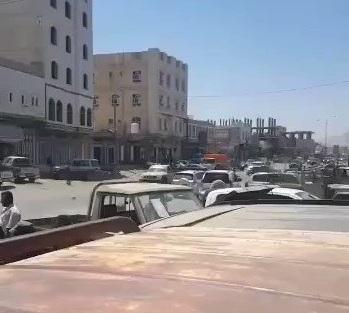تعزيزات من الضالع الى جبهتي مريس و العود يتقدمهم قيادات من المجلس الانتقالي الجنوبي (فيديو)