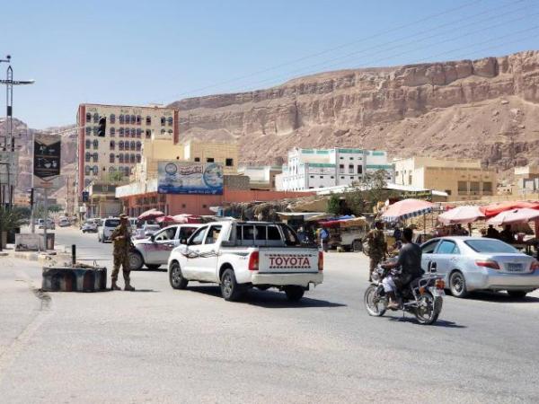إجراءات امنية مشددة في سيئون بالتزامن مع توافد أعضاء مجلس النواب