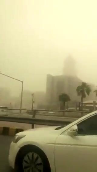 السعودية: الغبار يغطي سماء الرياض ، وتوصيات بأخذ الحيطة والحذر