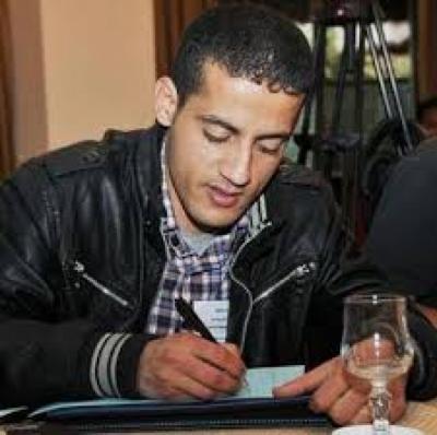 سياسي يمني يتحدث عن كيف بدأت الجبهات تتساقط بيد جماعة الحوثي!