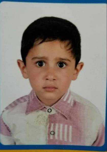 نداء إنساني بفقدان طفل بصنعاء ومطالب من الجميع بالمساعدة في العثور عليه (صورة )
