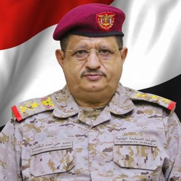 وزير الدفاع محمد المقدشي يفتح النار من جديد بشأن الولاءات الضيقة للجيش