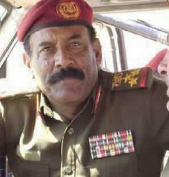 اللواء ثابت جواس يتوعد عبدالملك الحوثي وأبو علي الحاكم علناً لأول مرة