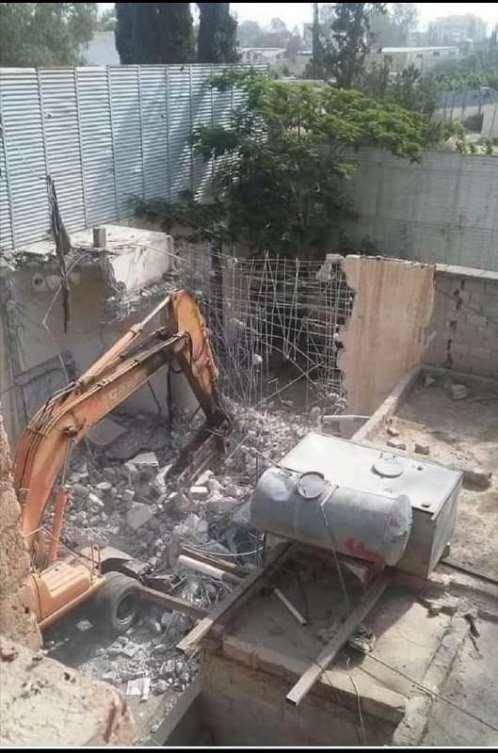 الحوثيون يبدأون بهدم منزل الرئيس السابق صالح بصنعاء (فيديو)