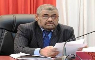 انباء عن طلب مسؤول كبير في هيئة رئاسة مجلس النواب تعليق عضويته