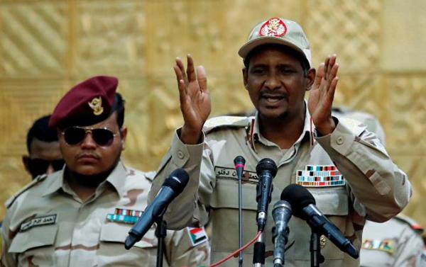 حميدتي يأسف لاتخاذ القرار الذي قض مضجع السودان
