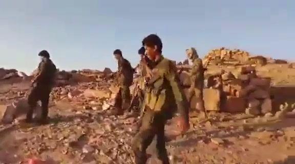 أول فيديو من شبوة يظهر سيطرة الجيش الموالي للرئيس هادي الكاملة على المواقع