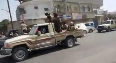 قوات الشرعية تدخل مدينة زنجبار عاصمة أبين.. وأول تعليق حكومي (فيديو)