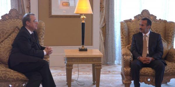 في اول ظهور سياسي.. احمد علي عبدالله صالح يلتقي مسؤول روسي رفيع