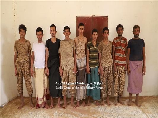 الجيش يتمكن من أسر 20 حوثي في هذه الجبهة !