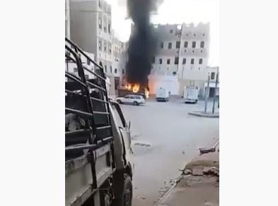 انفجارات وإطلاق نار داخل مدينة شبام القديمة بحضرموت (فيديو)