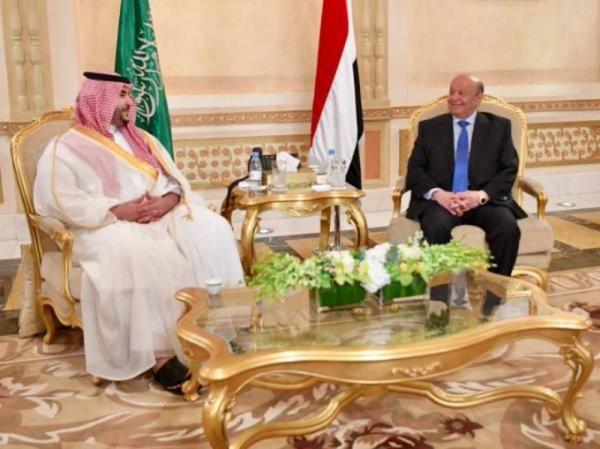 صحفي جنوبي يكشف عن تفاصيل اتفاق لانهاء الازمة في الجنوب بين الشرعية والانتقالي .. (بنود الاتفاق)