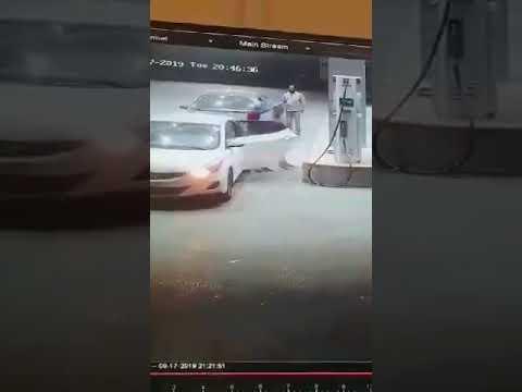 فيديو خطير يظهر لحظة خطف عامل محطة وقود في الرياض بجرأة كبيرة