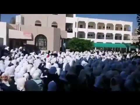 كشفن حجم الرفض الشعبي للحوثيين بصنعاء: طالبات مدرسة بلقيس يصرخن في وجه الحوثيين بأعلى اصواتهن (فيديو)
