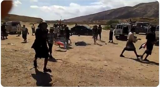 سقوط أول قتيل في تظاهرة سلمية في مدينة عتق بشبوة (فيديو)