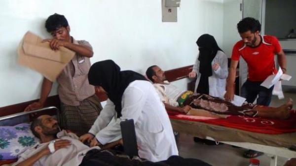 وفاة طالب بجامعة عدن وإصابة آخرين إثر تفشي وباء حمى الضنك في أحد المساكن الطلابية