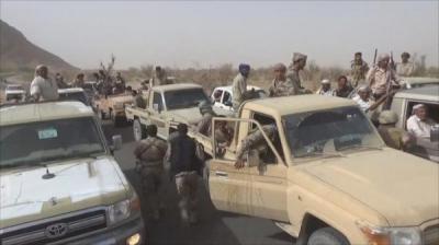 الحوثيون يدفعون بتعزيزات كبيرة إلى هذه الجبهة ويخططون لعملية جديدة 