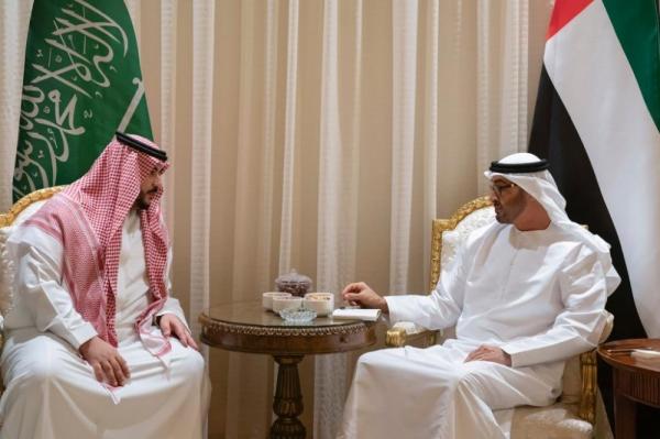 بن سلمان يجري لقاءات مكثفة بشأن اليمن ويلتقي بابن زايد.. لبحث سبل انفراج للأزمة بين الانتقالي والشرعية !