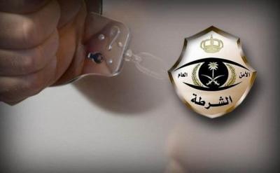 الإطاحة بـ سعودي خطير «سارق المجوهرات».. كان يوهم ضحاياه بالشراء ويسرقهم بدون أن يشعروا