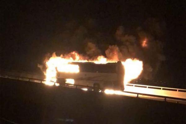 السعودية: كشف معلومات وتفاصيل جديدة عن حادث حافلة المعتمرين بالمدينة المنورة وجنسيات الضحايا وهوية سائقها والسبب !