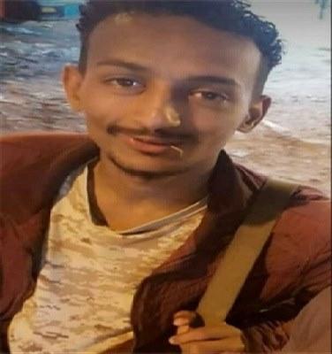 سكبوا عليه مادة الاسيد.. العثور على جثة شاب داخل أحواض الملح وسط العاصمة عدن