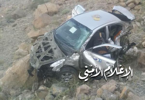 الإعلام الامني بصنعاء.. ضبط مهرب مخدرات بعد مطاردة أمنية وحادث مروع