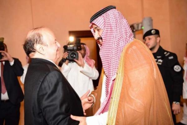 وكالة تكشف عن مفاجأت جديدة بشأن اتفاق الرياض وهادي وبن سلمان سيحضرانه !