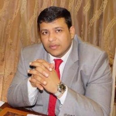 أول تعليق من الرئاسة اليمنية بشأن أتفاق الرياض بين الانتقالي والشرعية.. وهذا ما قاله العليمي !