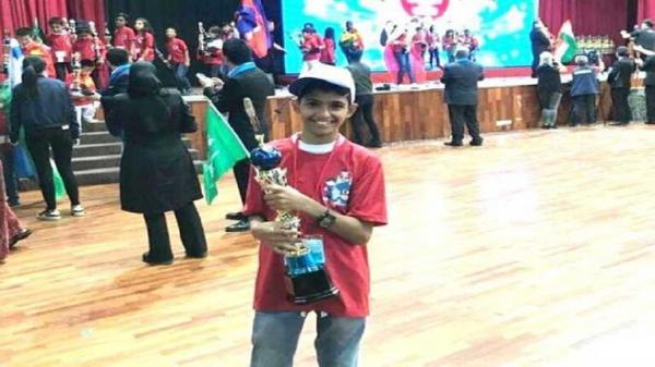 الطفل السعودي الأذكى في العالم «العمودي» .. حل 200 مسألة حسابية في 8 دقائق! (فيديو)