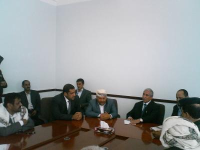  وزير الداخلية يزور الاجهزة العسكرية والامنية والقضائية بمحافظة تعز