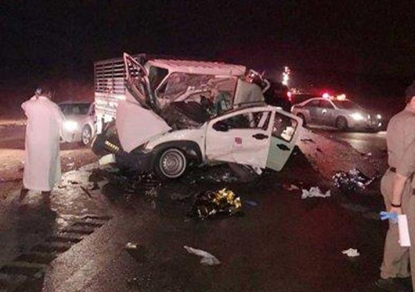 السعودية: حادث مروع ينهي حياة 6 أشخاص على الفور (صورة)