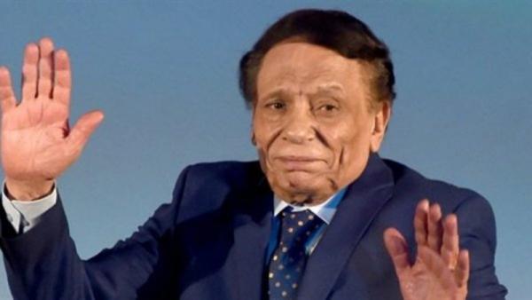 نقيب ممثلي مصر يكشف الحالة الصحية لـ «عادل امام» بعد انباء تدهور صحته